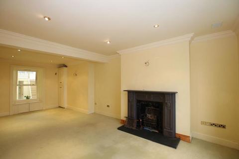 3 bedroom terraced house for sale, 3 Peveril Terrace, Peel