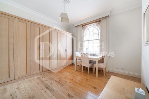 undefined, St. Chad's Street, King's Cross, London