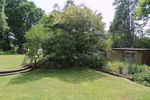 4 bedroom detached house for sale, Maddox Park, Bookham