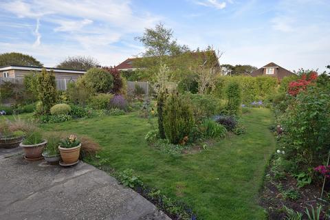 42 Barton Drive, Barton On Sea, New Milton, BH25 7JJ