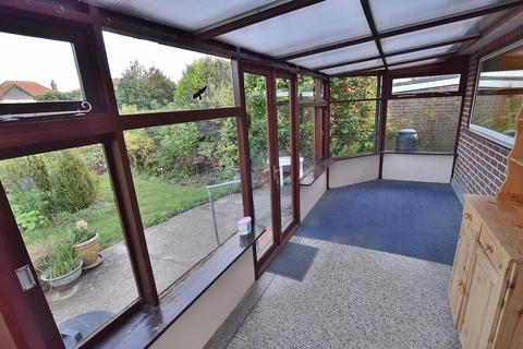 42 Barton Drive, Barton On Sea, New Milton, BH25 7JJ