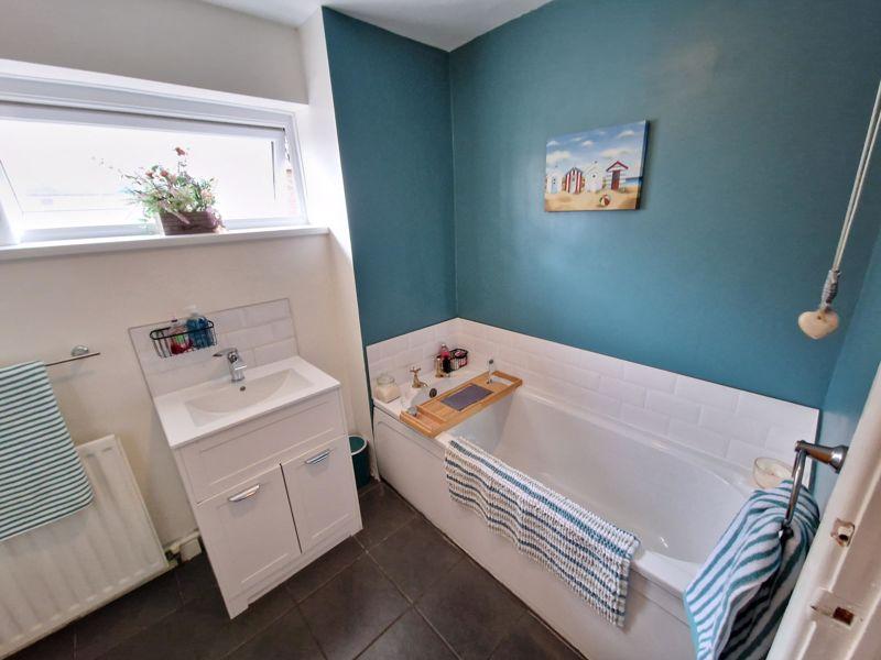 Family Bathroom...