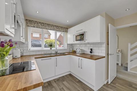 3 bedroom detached house for sale, Eldred Close, Bury St Edmunds