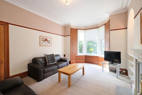 2 bedroom flat to rent, Grosvenor Place, Upper Flat, AB25