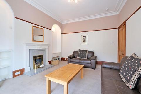 2 bedroom flat to rent, Grosvenor Place, Upper Flat, AB25