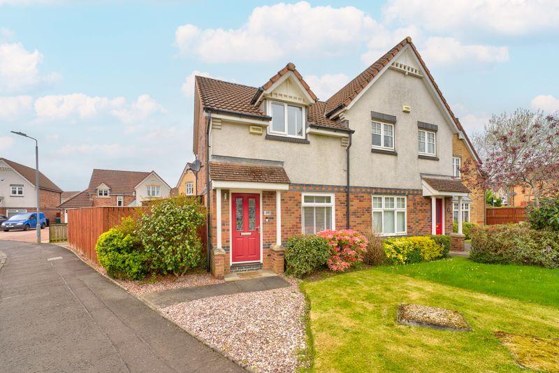 89 Wallacetown Avenue, Kilmarnock... 2 bed semidetached house £129,000