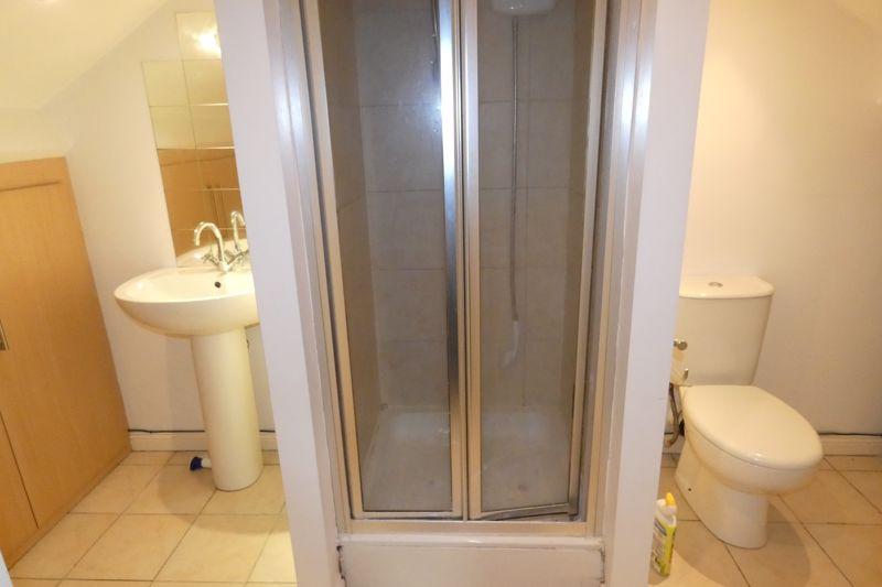 Shower room to loft