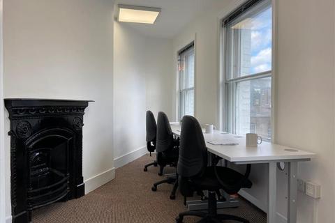 Serviced office to rent - 101 King's Cross Road,De Montfort House,
