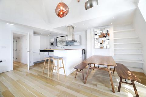 Flat 7, 4 Acton Street, London, WC1X 9NA