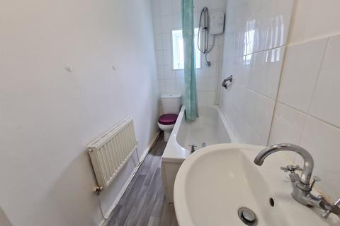 2 bedroom terraced house to rent - Bolton, Bolton BL1