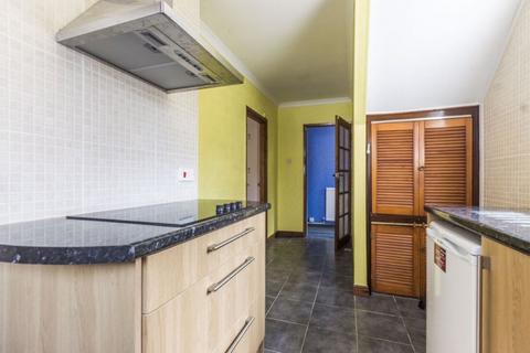 64 Cadle Crescent, Portmead, Swansea, SA5 5HU