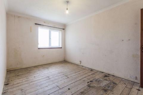 64 Cadle Crescent, Portmead, Swansea, SA5 5HU