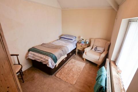 2 Beech Grove, Morecambe, LA4 6SW