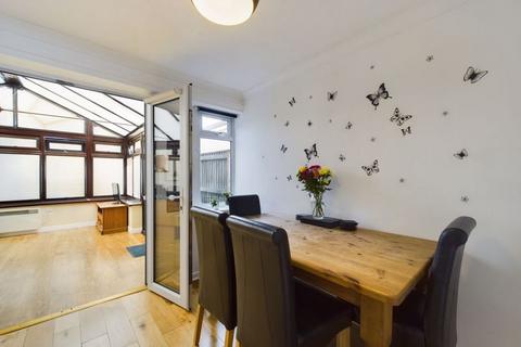 56 Marwin Close, Martock, TA12 6HL