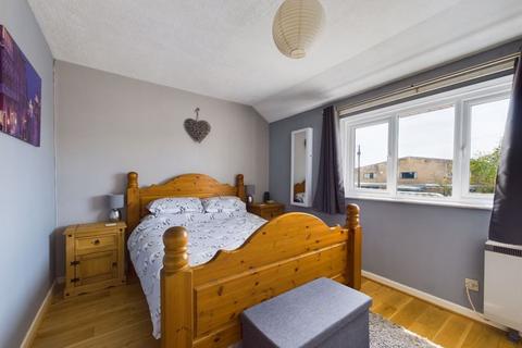 56 Marwin Close, Martock, TA12 6HL