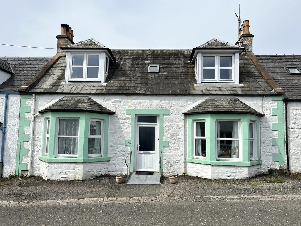 42 Main Street, Dalry 4 bed terraced house £172,000