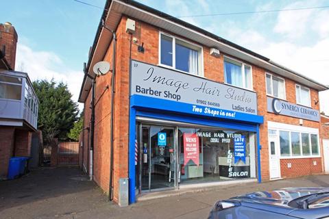 Hairdresser and barber shop for sale, 17 & 17 A Bilbrook Road, Codsall. WV8 1EU