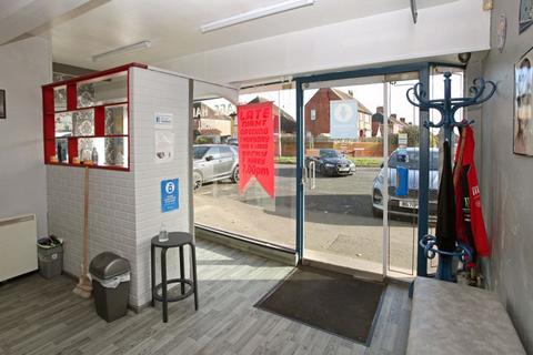 Hairdresser and barber shop for sale, 17 & 17 A Bilbrook Road, Codsall. WV8 1EU