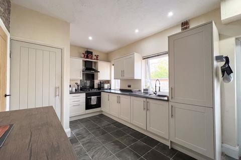 17 Belgrave Avenue, Congleton, CW12 1HS