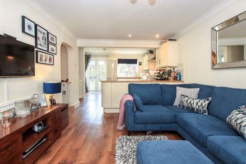 3 bedroom end of terrace house for sale, Morefields, Tring