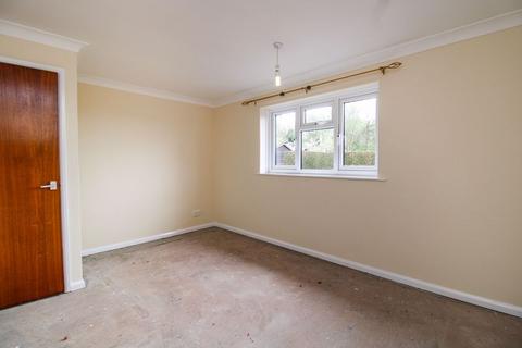 17 Hazel Grove, Leek, ST13 8UU