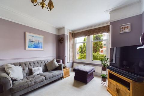 25 Central Road, Gloucester, GL1 5BY