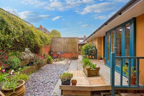 2a Ash Lane, Wells, BA5 2LU