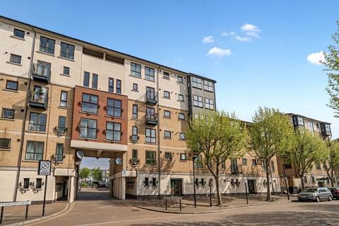 1 bedroom apartment for sale, Wesley Avenue, London