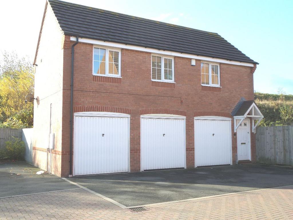 Bryan Budd Close, Rowley Regis, B65 9BB 1 bed apartment £130,000