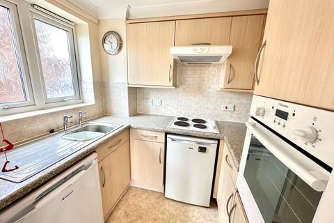 1 bedroom retirement property for sale - Crammavill Street, Grays, RM16