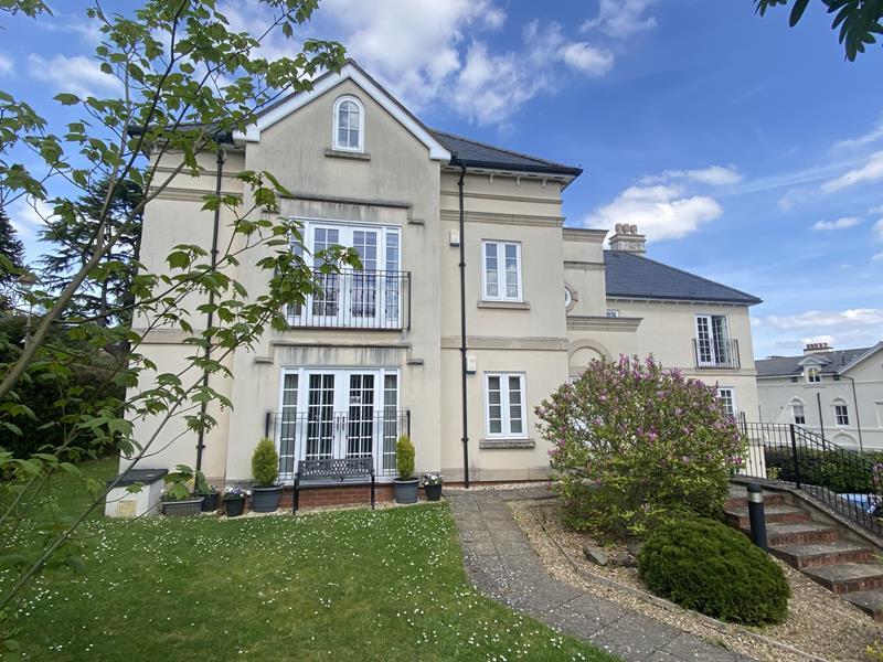 Springfield House, Como Road, Malvern, Worcestershire, WR14 2HS 2 bed