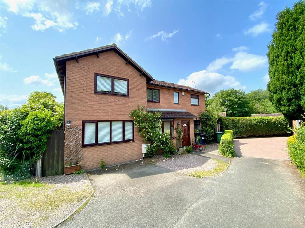 Sion Drive, Bicton Heath, Shrewsbury 4 bed detached house for sale £