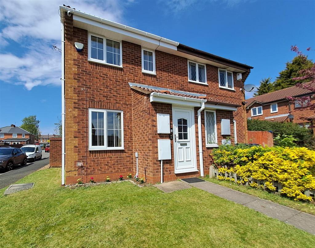 Gideon Close, South Yardley, Birmingham 2 bed semidetached house for
