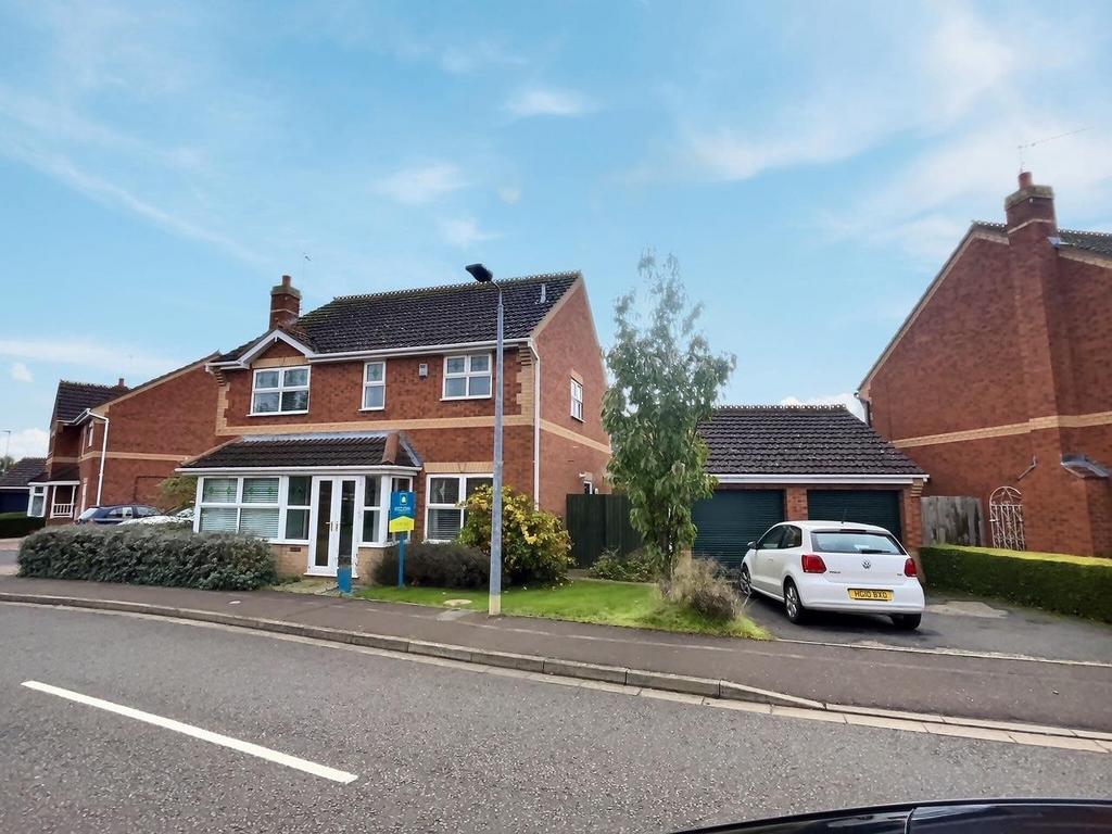 Fraserburgh Way, Orton Southgate, Peterborough 4 bed detached house for