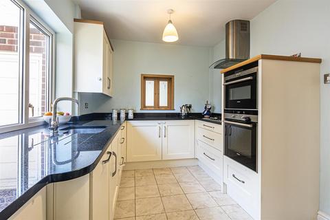 49 King Ecgbert Road, Totley Rise, Sheffield, S17 3QR