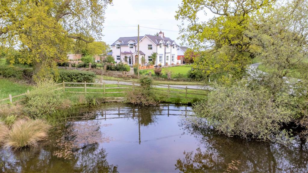 Ash Road, Broughall, Nr Whitchurch 4 bed country house £850,000