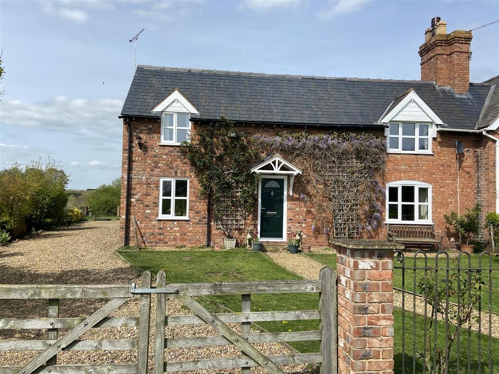 Redbrook, Nr Whitchurch 4 bed semidetached house for sale £475,000