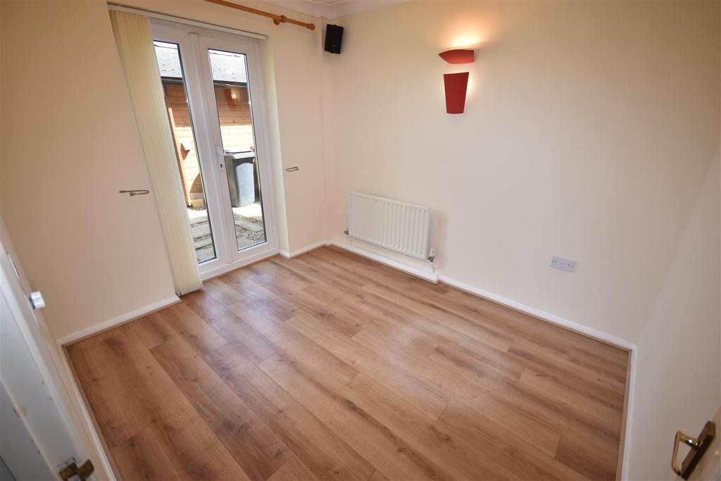 Shiregate, Metheringham, Lincoln 4 bed detached house £280,000