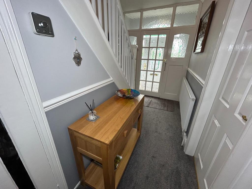 Melton Road, Thurmaston, Leicester 3 bed semidetached house for sale
