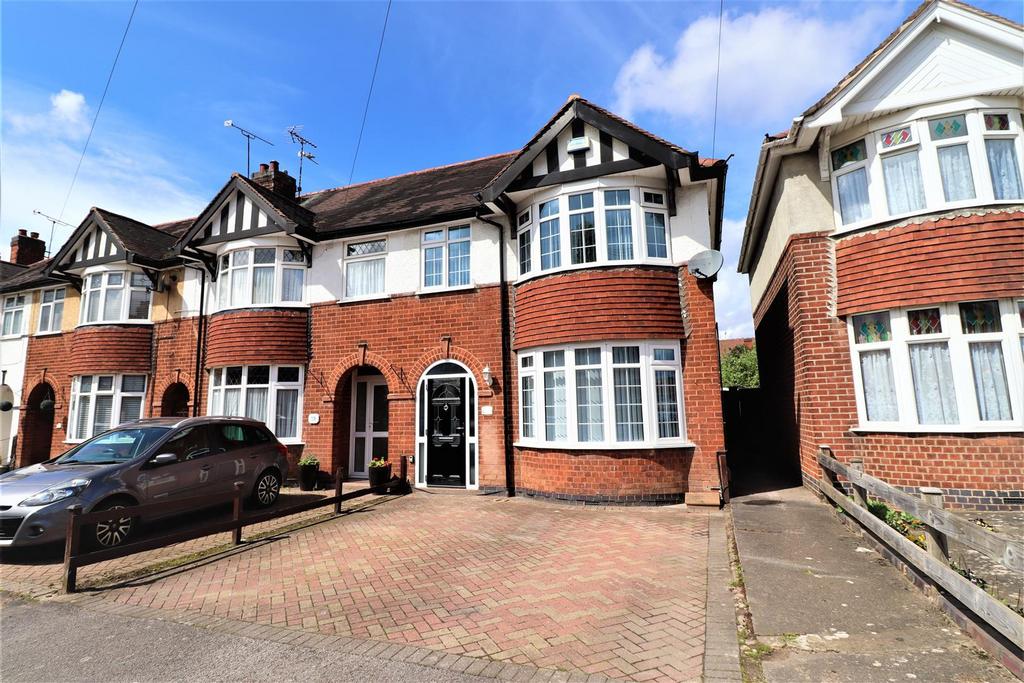 Stretton Road, Nuneaton 3 bed end of terrace house £995 pcm (£230 pw)