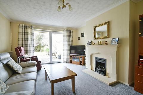 23 Bettertons Close, Fairford, GL7 4HY