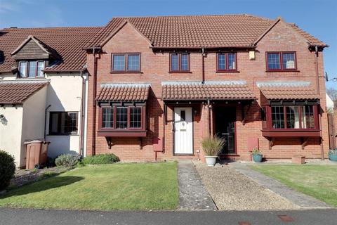 4 Chapman Way, Cheltenham, GL51 3NE