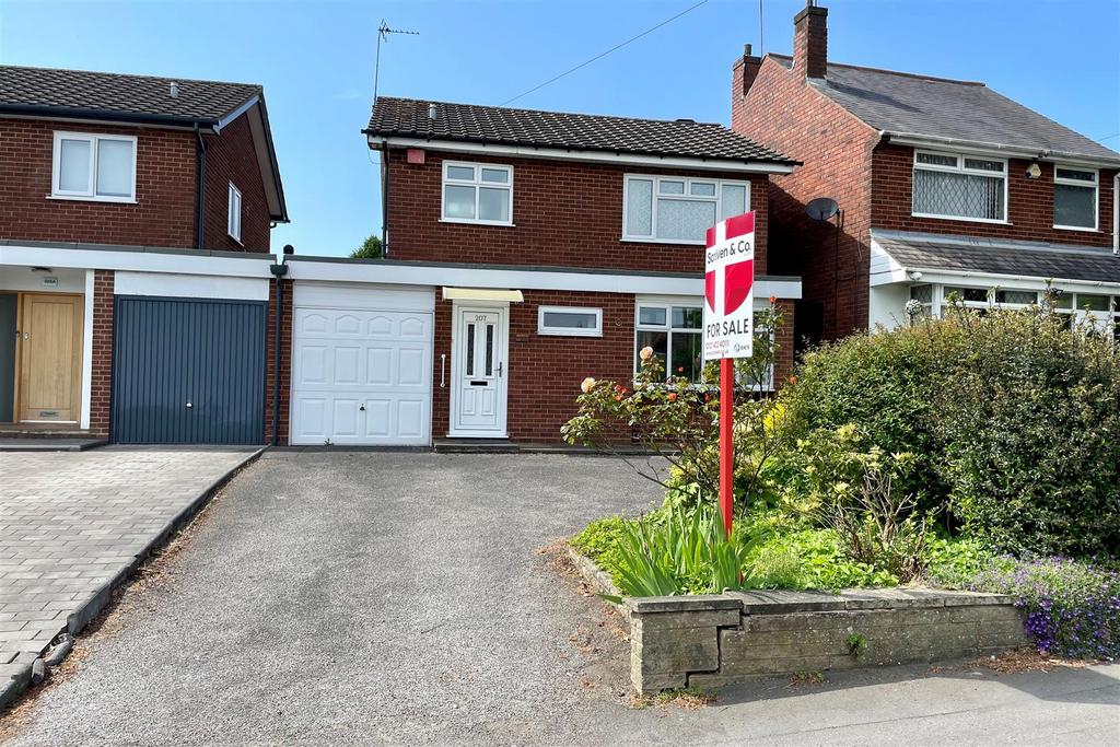 Spies Lane, Halesowen, West Midlands 3 bed link detached house for sale £350,000