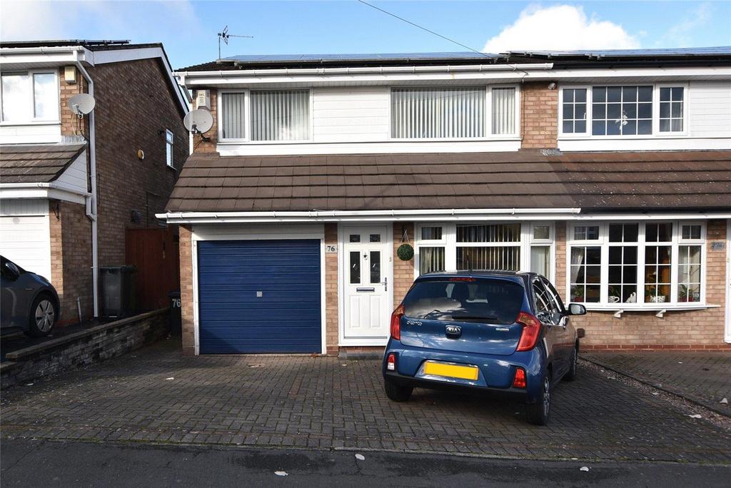 Firth Park Crescent, Halesowen, West Midlands 3 bed semidetached house