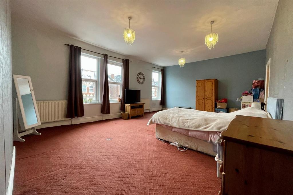 349 Gillott Road 23.jpg