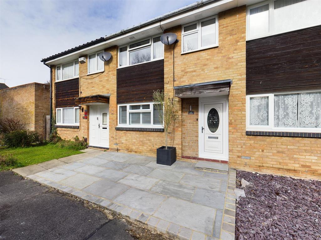 Middlefields, Croydon, Surrey 3 bed terraced house £400,000