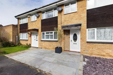8 Middlefields, Croydon, CR0 9LF