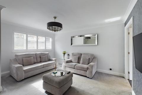 8 Middlefields, Croydon, CR0 9LF