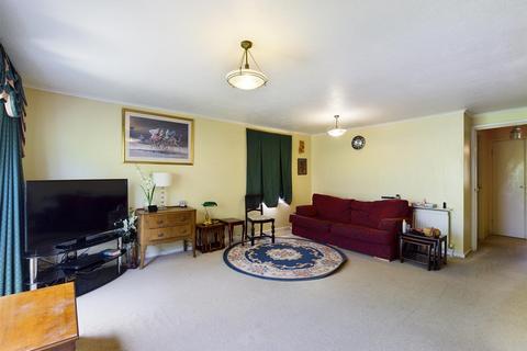 61 Brookscroft, Croydon, CR0 9NB