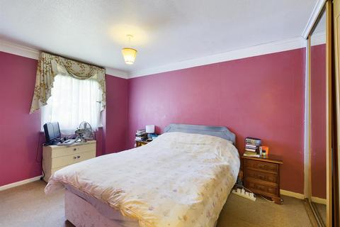 61 Brookscroft, Croydon, CR0 9NB